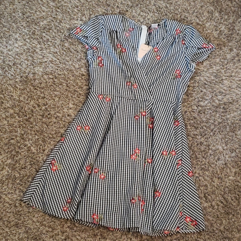 Floral gingham dress